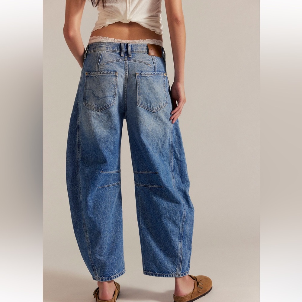 We the free good luck mid rise  barrel jeans 32 - Picture 3 of 7